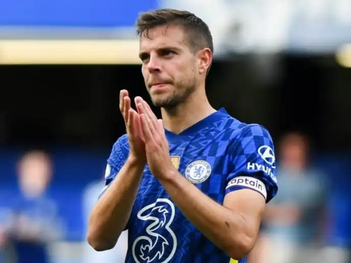 Azpilicueta reveals why he snubbed Barcelona to sign new deal with Chelsea