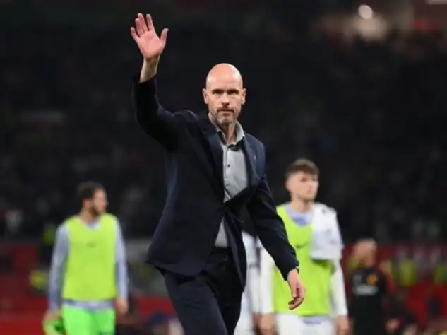 Erik Ten Hag says Manchester United looked more like a team after Liverpool victory