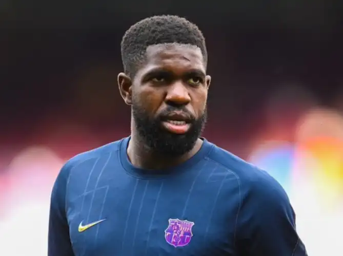Samuel Umtiti hands Barcelona financial relief after agreement to leave on loan