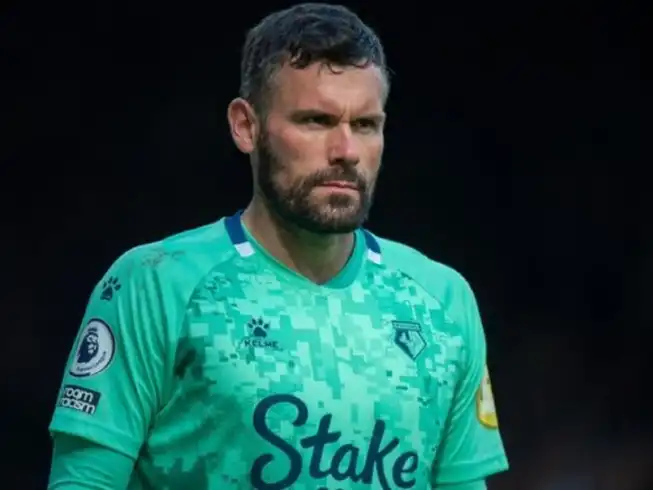 Ben Foster rejects Newcastle transfer and announces retirement