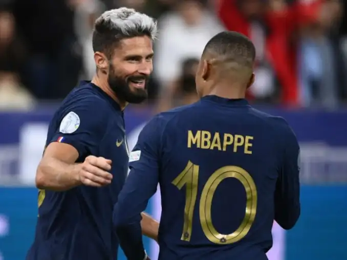 Mbappe and Giroud push France into third place after Nation league win over Austria