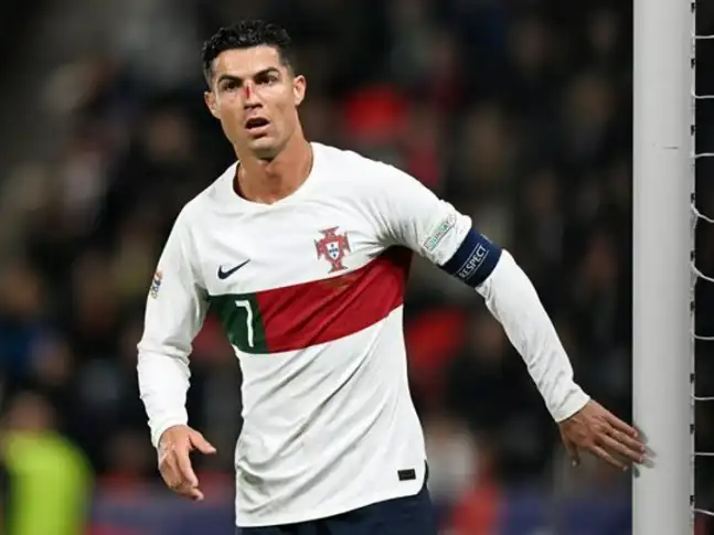 Cristiano Ronaldo sufrió una sangrienta lesión en la victoria de Portugal sobre República Checa