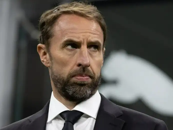 Gareth försvarar 'form' efter Nations League förlust till Italien.