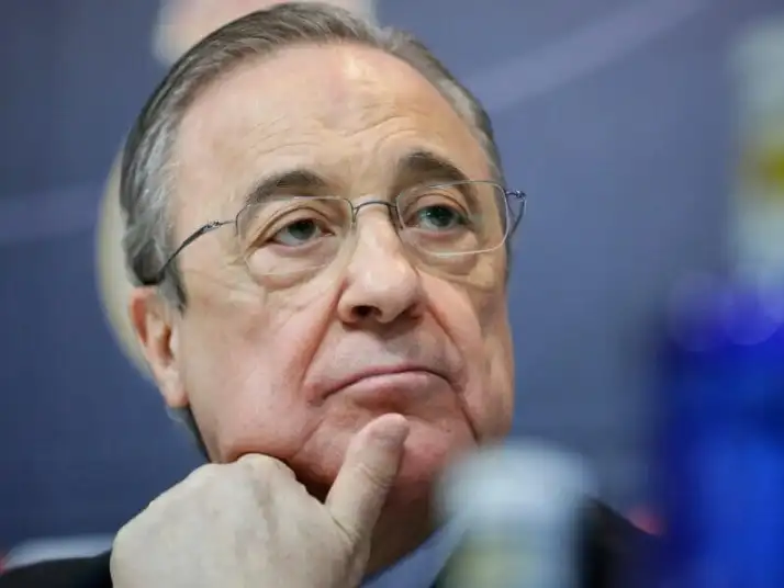 Real Madrids president Florentino Perez vägrar att ge upp European Super League.